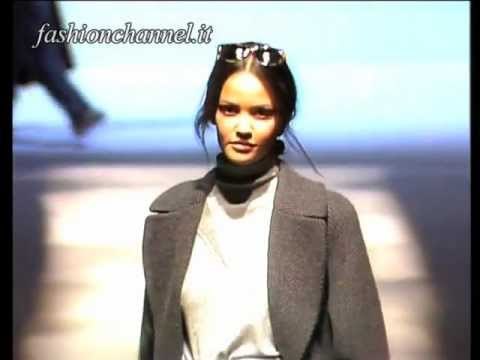 Les Copains Autumn Winter 1993 1994 Milan 4 of 5 pret a porter women by FashionChannel