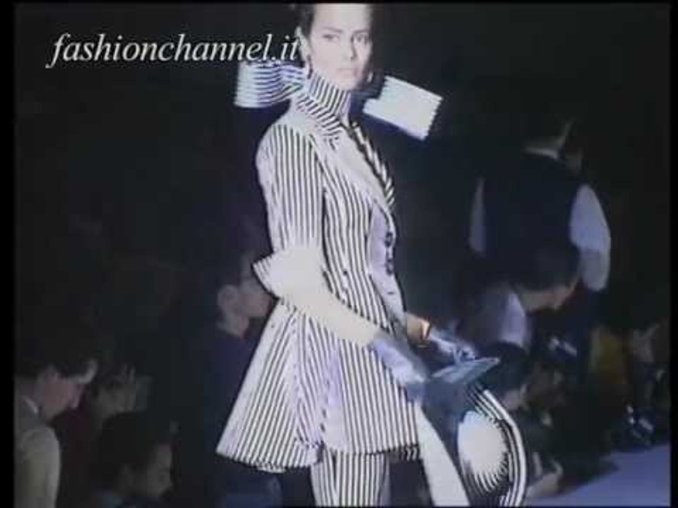 "Christian Dior" Spring Summer 1993 Paris 1 of 4 pret a porter women by FashionChannel