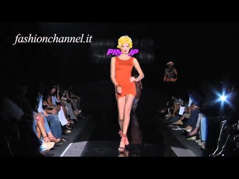 Pin Up Stars Spring Summer 2012 Milan HD 2 of 3 pret a porter women by FashionChannel