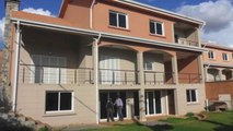 Location Maison / Villa ANTANANARIVO (TANANARIVE) - Madagascar - A louer 4 villas neuves allant du F4 au F6 sur le by pass