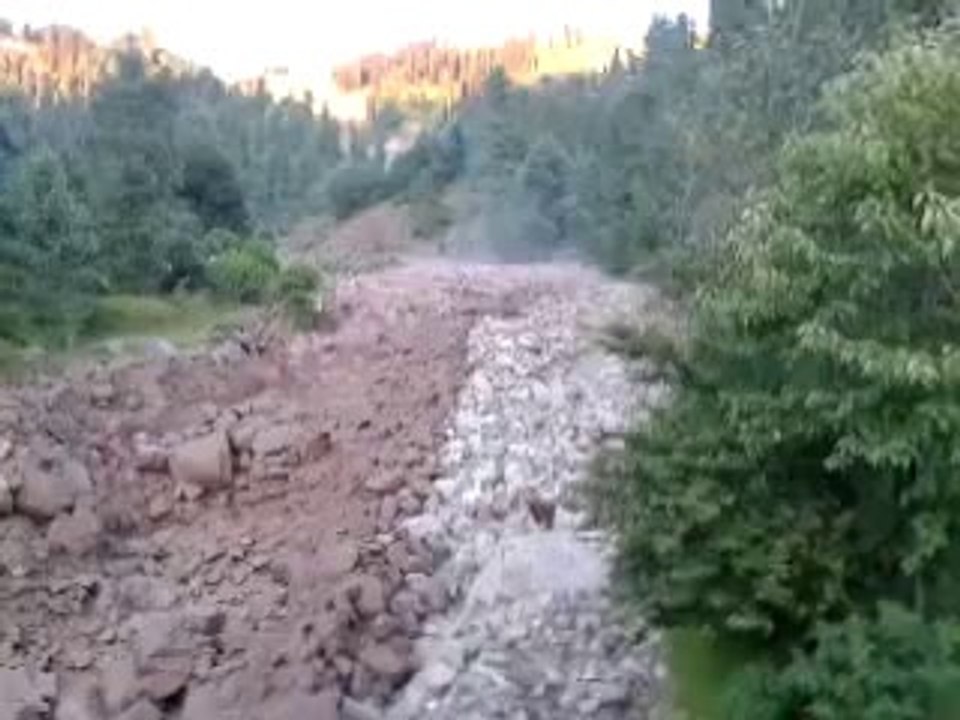 Azad Kashmir Sliding Horrible Scene