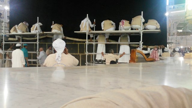 2014 Hac Organizasyonu 10.09.2014 tarihinde Kabe'i Muazzama İhrama Bürünüyor..! Alt Kattan...