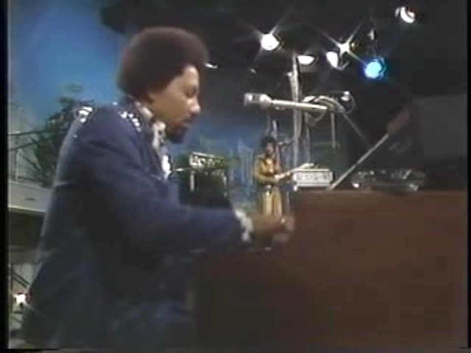 PROFESSOR LONGHAIR - Tipitina