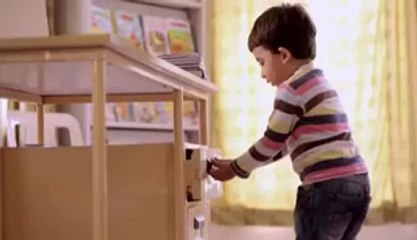 kid sad, hearttouching. mind blowing