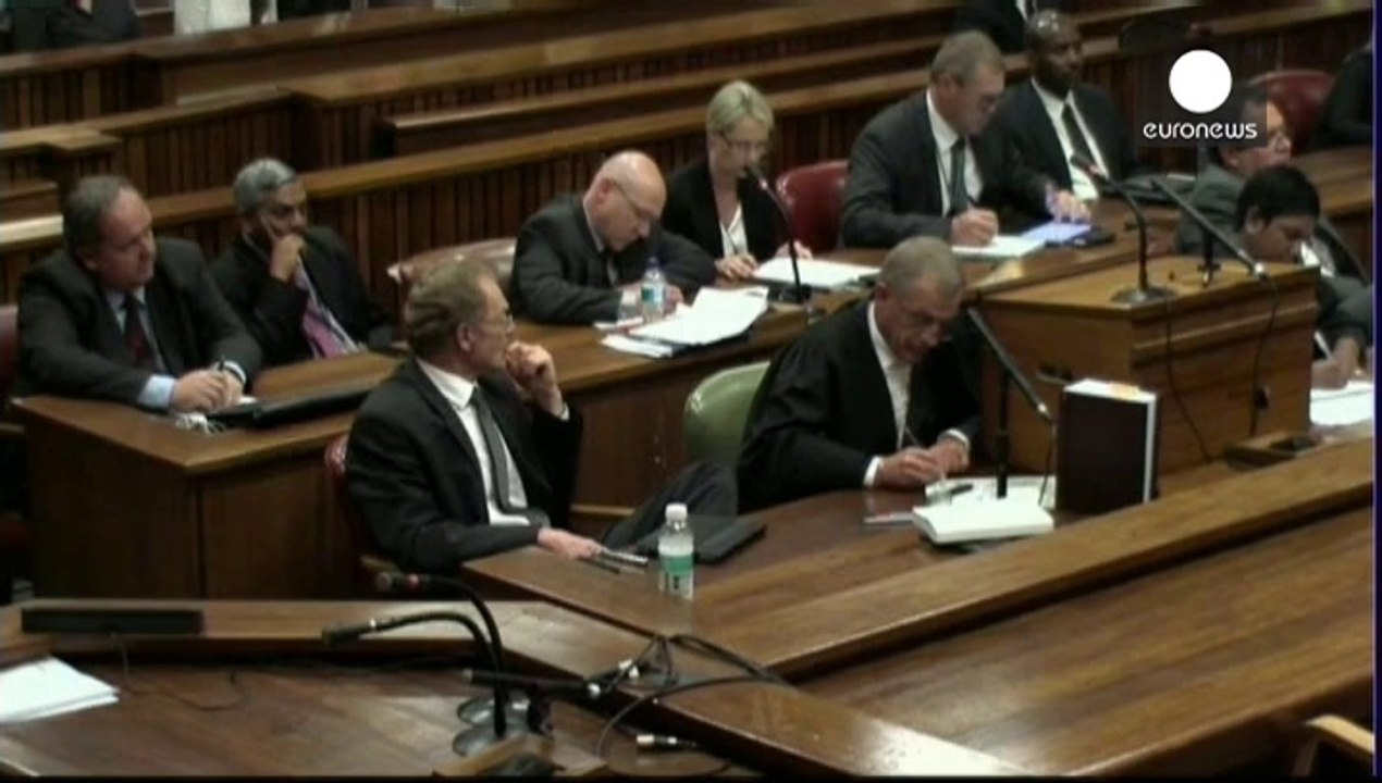 Pistorius declarado "no culpable" del delito de...