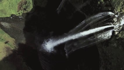 Vinnie Paz - Is Happiness Just A Word ( feat. Yes Alexander )  (-HD-)