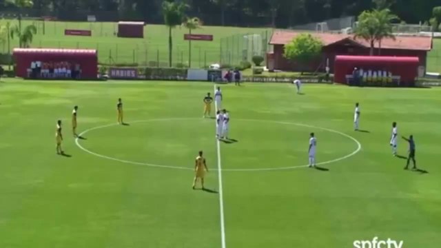 Comment marquer un but en moins de 5 secondes