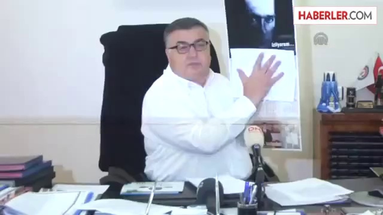 Kırklareli Belediyesinin, Vali Konağı önüne yapmak istediği kaide -