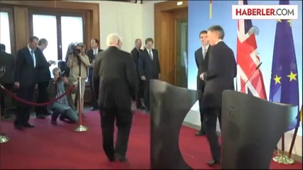 Steinmeier, İngiltere Dışişleri Bakanı Hammond ile görüştü -