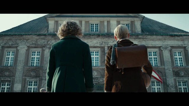 Bande-annonce : La Voleuse de Livres - Featurette (2) VOST