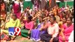 Women protest against attack on women journalists in Visakha