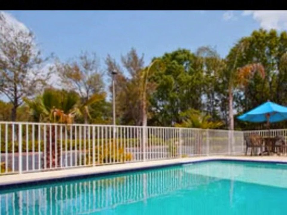 Hotel Near Raymond James Stadium