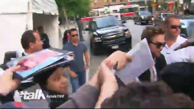 TIFF Press Junket MTTS Robert Pattinson Full interview with eTalk 09.09.2014