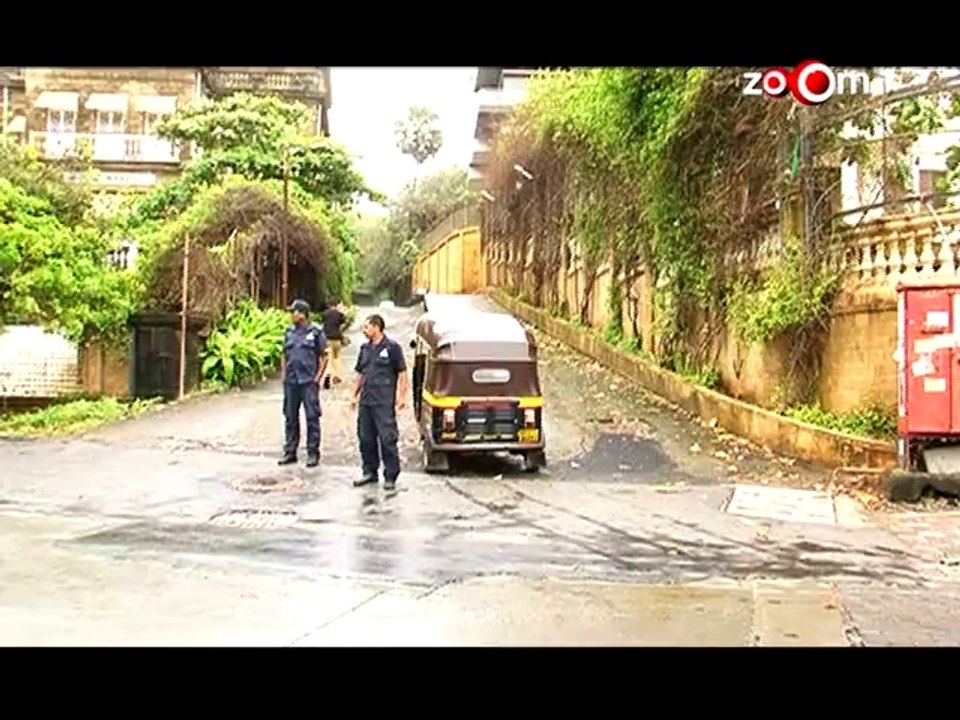 Shahrukh Khan's bungalow controversy