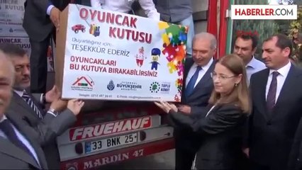 Suriyeli Çocuklara Bir Tır Dolusu Oyuncak