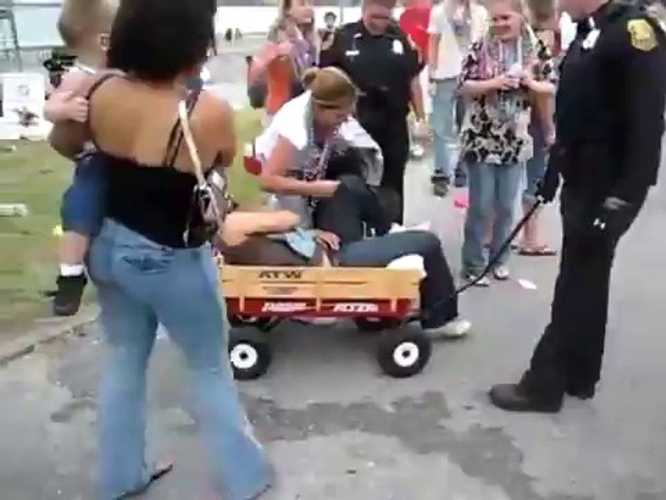 Drunk girl Fail for Compilation 2013 FUNNY VIDEOS ACCIDENTS ЛУЧШИЕ ПРИКОЛЫ 2013