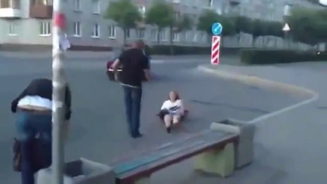 For FAIL Compilation 2013 ПРИКОЛЫ 2013 [18+] [HD+] Viral video FUNNY ACCIDENTS VIDEOS_2