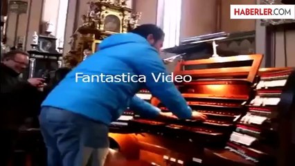 Kilisede Ankara'nın Bağları Çaldı