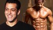 Salman Khan Praises Shahrukh Khan's 8 Pack Abs And Slams Who Calls It Fake
