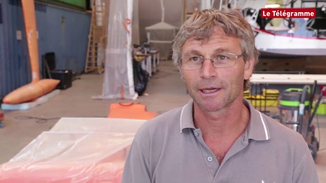 Voile. Bernard Stamm explique les travaux sur Cheminées Poujoulat