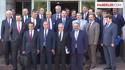 Davutoğlu: "Bütün çalışmaları paydaşlarla görüşüp, nihai somut adımlara dönüştüreceğiz" -