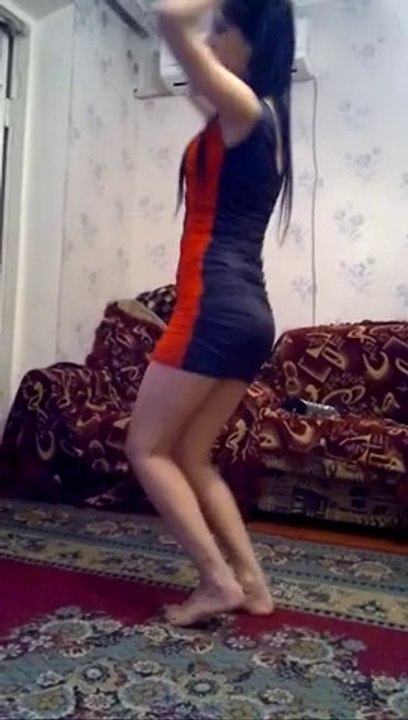 afganistan girls dance