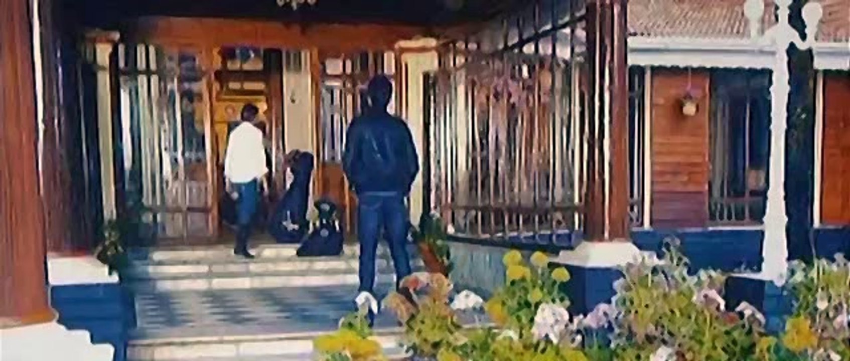 Creature (2014)_clip1