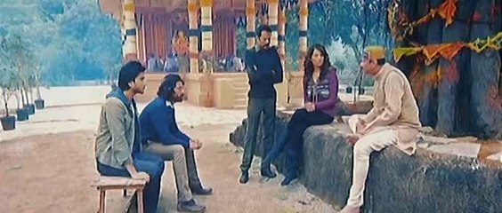 Creature (2014)_clip3