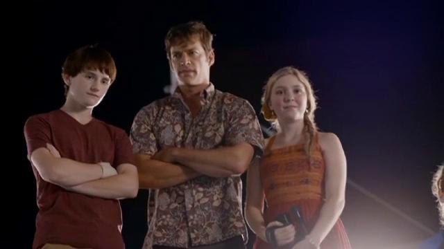 New in Theaters: Dolphin Tale 2