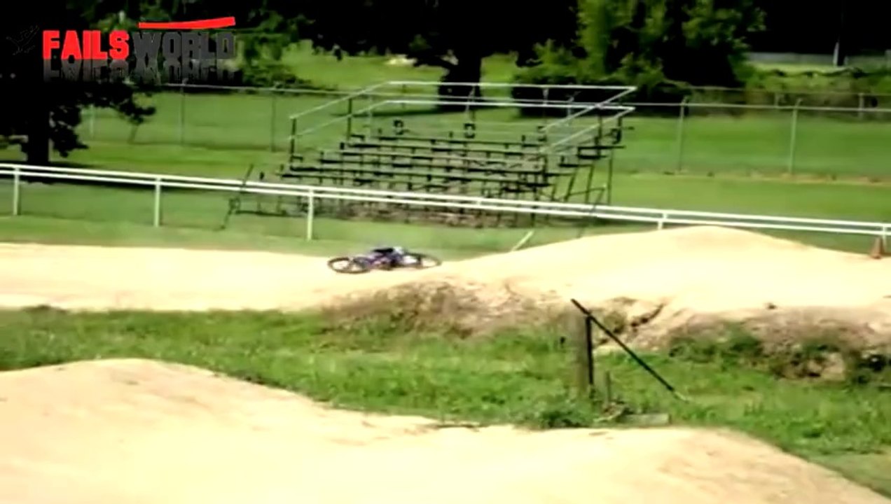 No hand jump fail - Fails World