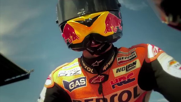 Amazing race : Supercar Vs Motorbike Vs F1 Car - Top Gear Festival Sydney