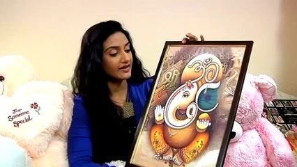 Rati Pandey Receives Birthday Gifts From Her Fans - Part 04