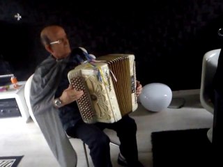 musicalement ...GEO ...cette tournée des rubans ...Vantoux aout 2014