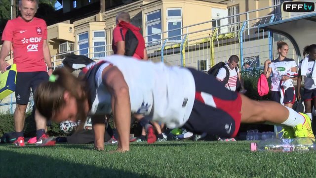 Equipe de France Féminine : Musculation du haut du corps avec les Bleues