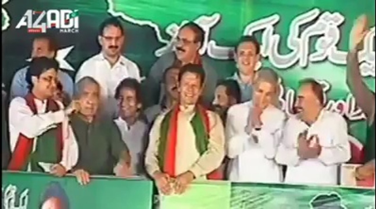 91 year old Roedad Khan wins a million hearts at AazadI March