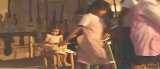 Salma Hayek ~ Siente mi Amor