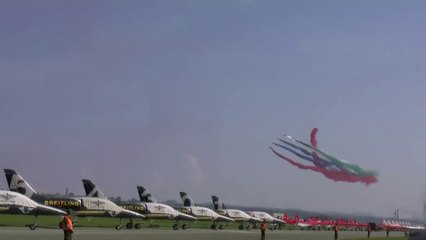 AIR14 EL FURSAN LA PATROUILLE DES EMIRATS
