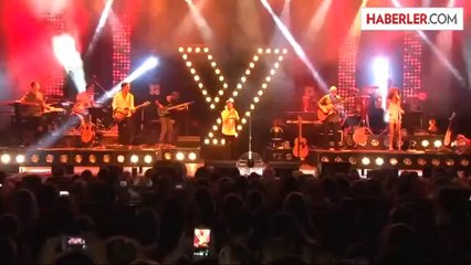 Aşk Şarkılarının Benzersiz Sesi Yalın, Cornetto Sponsorluğunda 13 Eylül Cumartesi Günü Bostancı...