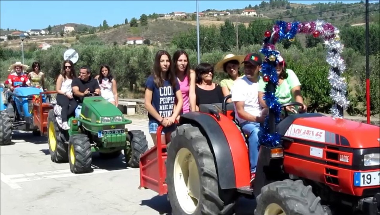 Procissão de tratores em Rio Torto, Valpaços Vila Real Portugal Agosto 2014.