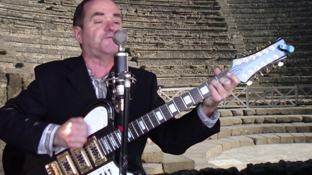 Winston K sings Cities In Dust by Souixsie and the Banshees