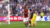Ajax wygrywa, Polak bohaterem!