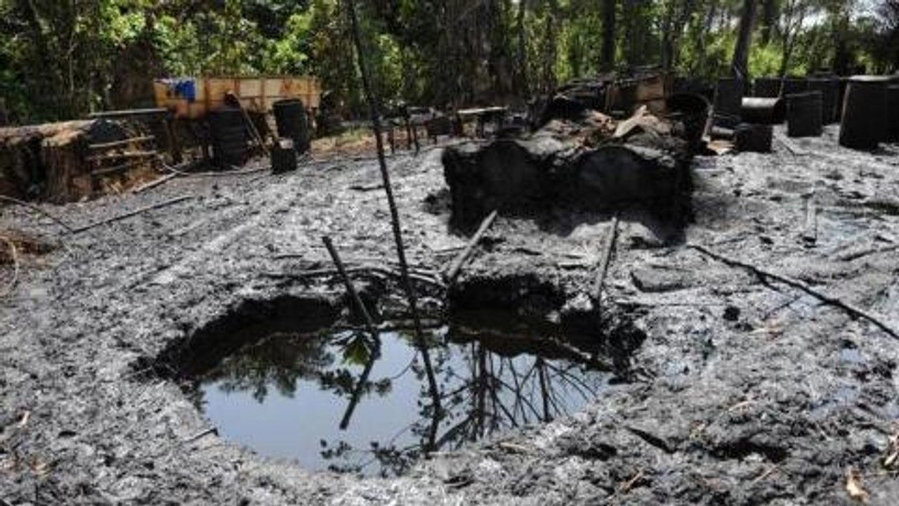 Counting the Cost - Who is stealing Nigeria's oil?