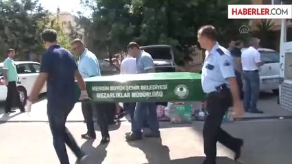 Başının Belaya Girmesinden Korkup Yaklaşmadı, Ölümünü Seyretti