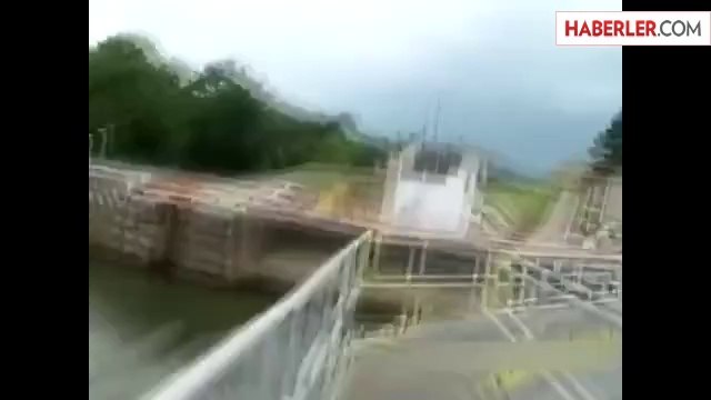 Dev Girdap Görenleri Hayrete Düşürdü