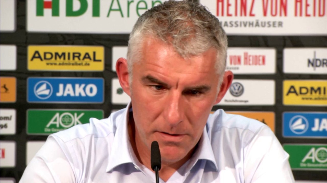 HSV Letzter! Doch Slomka lacht die Krise weg