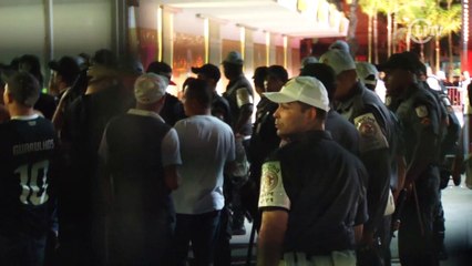 Torcida do Corinthians é impedida de deixar o Maracanã