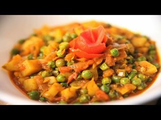 Green Peas (Mutter) Curry By Archana
