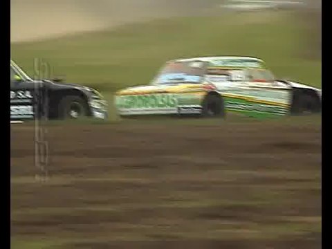 Tres vueltas al límite