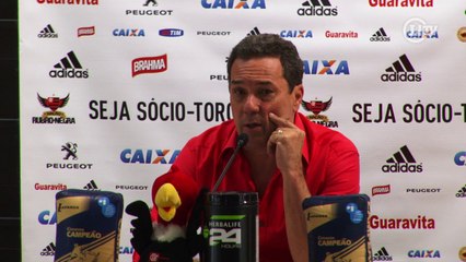 Luxa sai em defesa de atacante do Fla e valoriza vitória