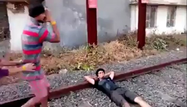 Lover Committing Suicide... Don't Do This Boys....